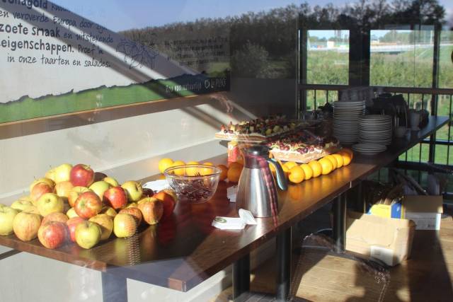 4e-leidse-kiwanis-puzzelrally-7-oktober-2018-hieronder-alle-fotos-van-deze-prachtige-rallydag-1069 - Afbeelding 6 van 121