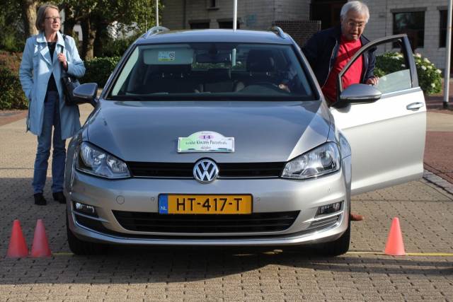 4e-leidse-kiwanis-puzzelrally-7-oktober-2018-hieronder-alle-fotos-van-deze-prachtige-rallydag-1150 - Afbeelding 77 van 121