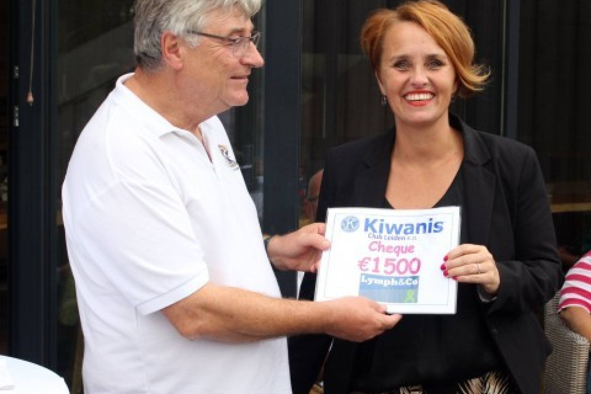 een-zonnig-5e-leidse-kiwanis-puzzelrally-bracht-een-mooi-bedrag-op-voor-lymph-co-4